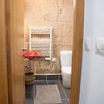 The Silver Flat Apartment *